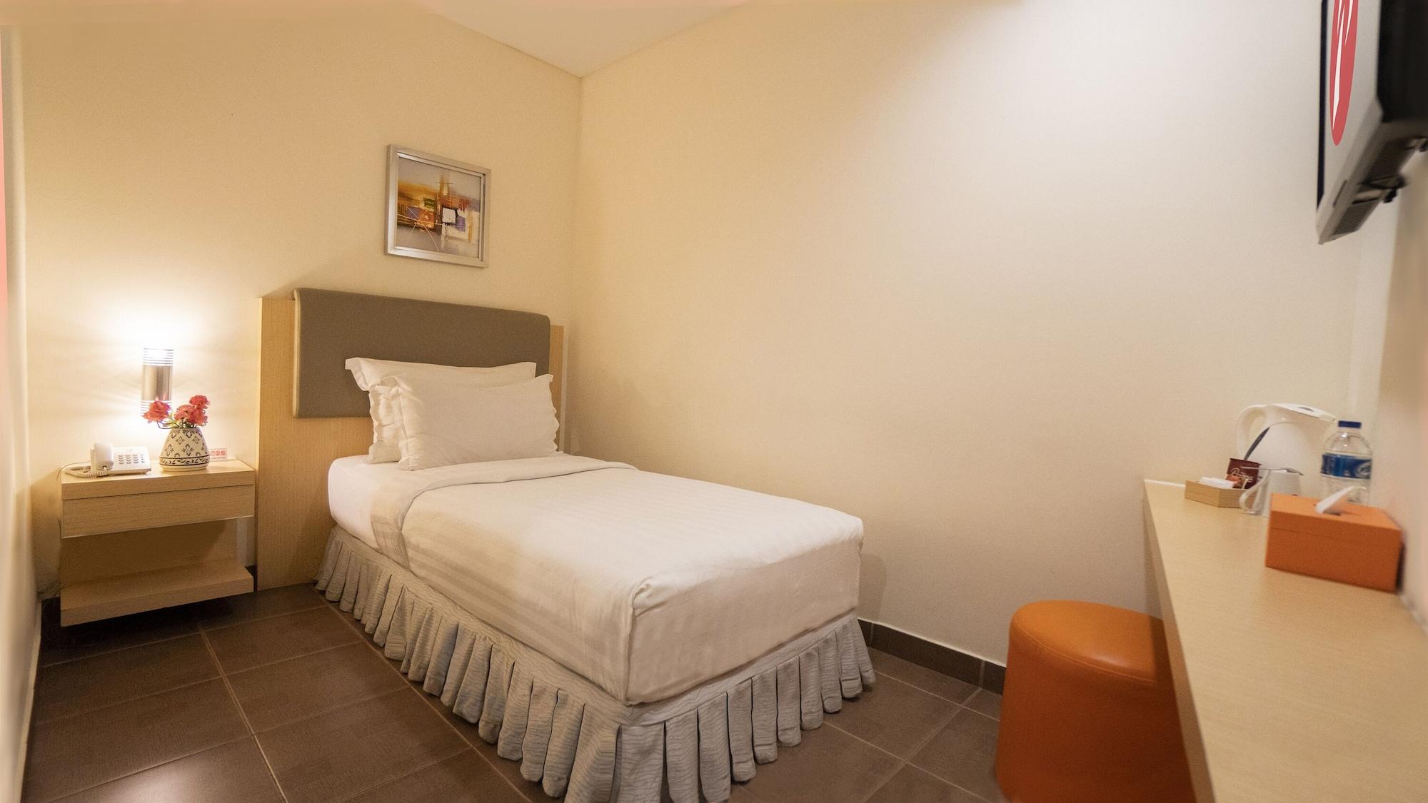 D'Primahotel Airport Jakarta Terminal 1A Tangerang Exteriér fotografie