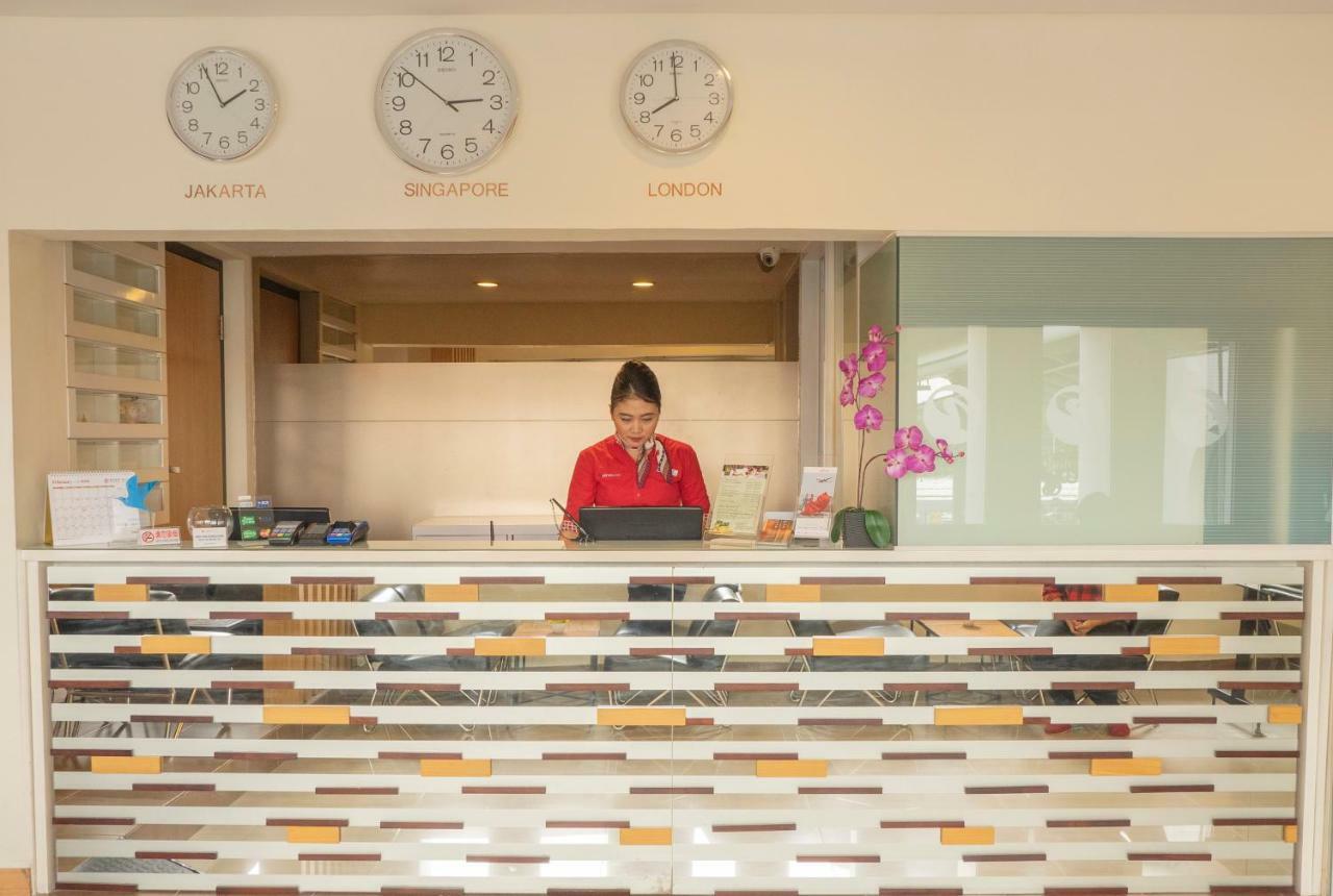 D'Primahotel Airport Jakarta Terminal 1A Tangerang Exteriér fotografie